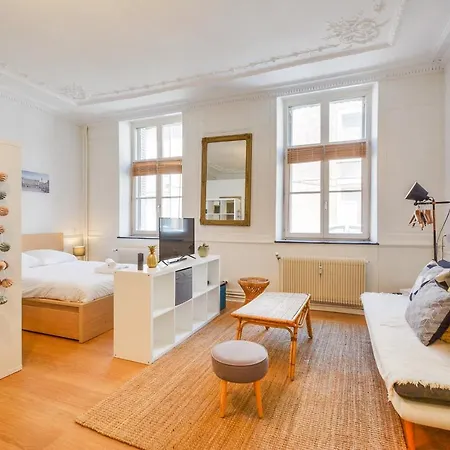 Le Cocon Des Ponts Apartment